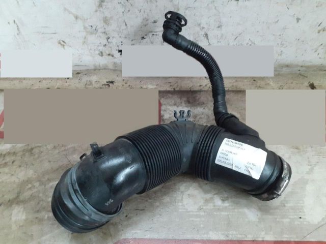 bontott SKODA SUPERB II Légbeömlő Cső