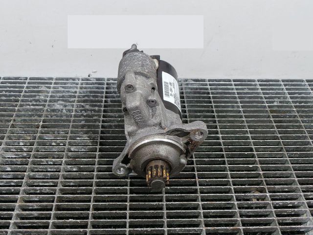 bontott SKODA SUPERB II Önindító