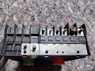 bontott SKODA SUPERB II Biztosítéktábla Motortér