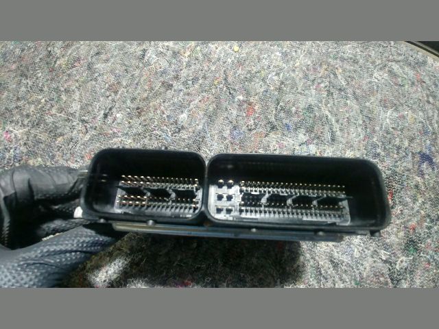 bontott SKODA SUPERB II Motorvezérlő