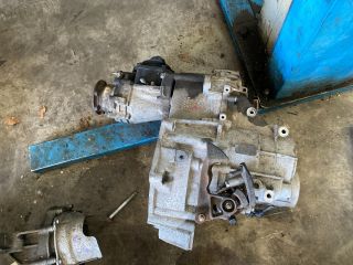 bontott SKODA SUPERB II Váltó (Mechanikus)