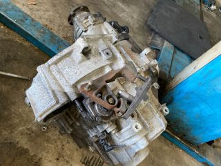 bontott SKODA SUPERB II Váltó (Mechanikus)