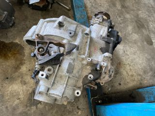 bontott SKODA SUPERB II Váltó (Mechanikus)