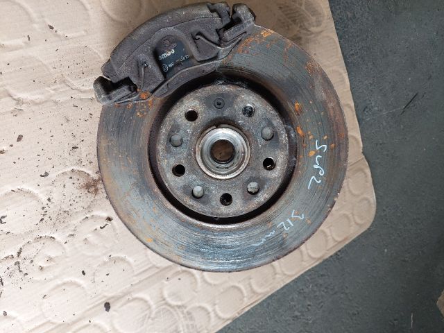 bontott SKODA SUPERB II Bal első Csonkállvány Kerékaggyal