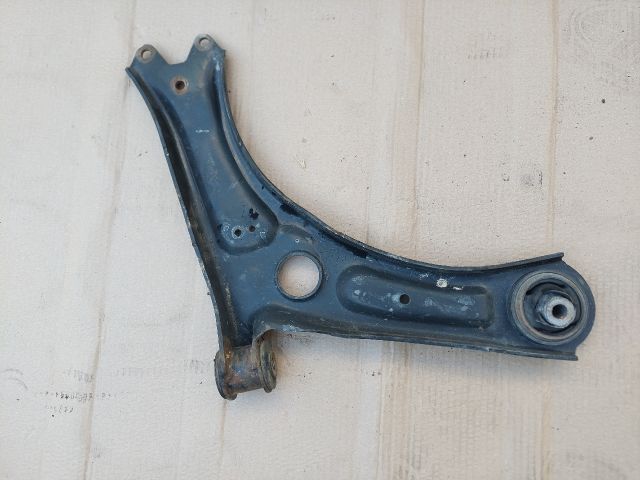 bontott SKODA SUPERB II Bal első Lengőkar