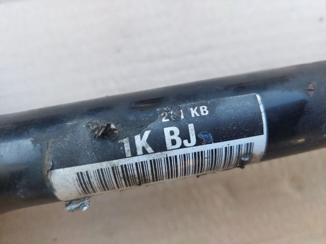 bontott SKODA SUPERB II Bal Féltengely