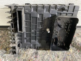 bontott SKODA SUPERB II Biztosítéktábla Motortér