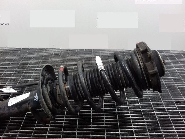 bontott SKODA SUPERB II Első Rugó