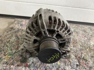 bontott SKODA SUPERB II Generátor