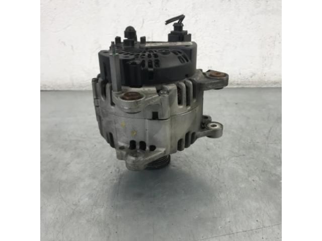 bontott SKODA SUPERB II Generátor