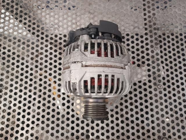 bontott SKODA SUPERB II Generátor