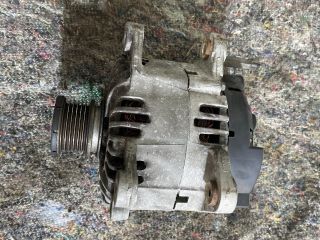 bontott SKODA SUPERB II Generátor