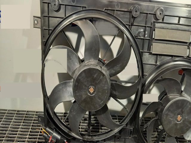 bontott SKODA SUPERB II Hűtőventilátor