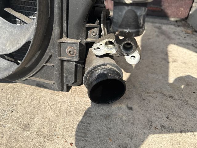 bontott SKODA SUPERB II Hűtőventilátor