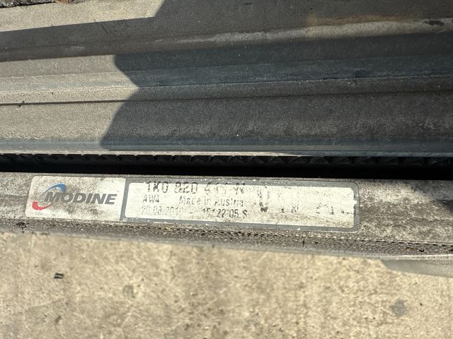 bontott SKODA SUPERB II Hűtőventilátor