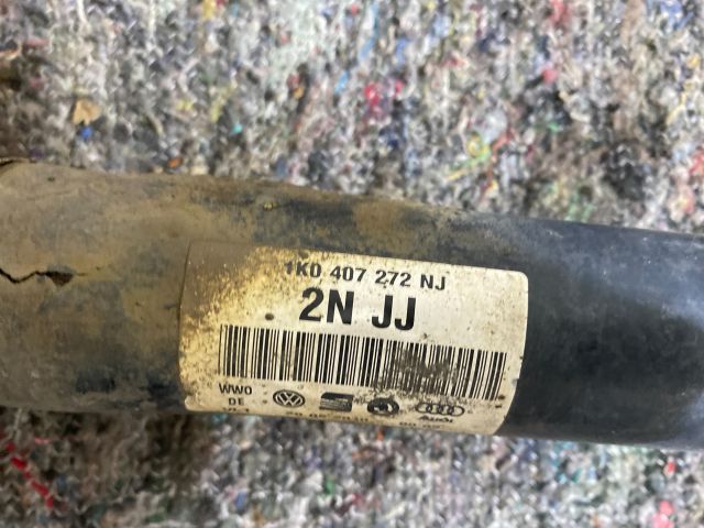 bontott SKODA SUPERB II Jobb Féltengely