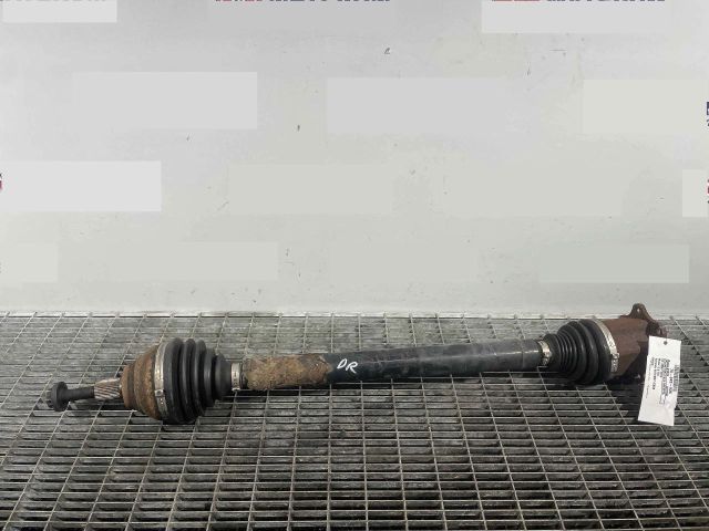 bontott SKODA SUPERB II Jobb Féltengely