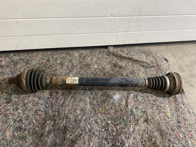 bontott SKODA SUPERB II Jobb Féltengely