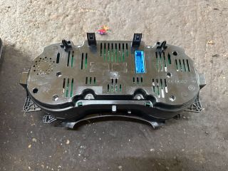 bontott SKODA SUPERB II Kilométeróra