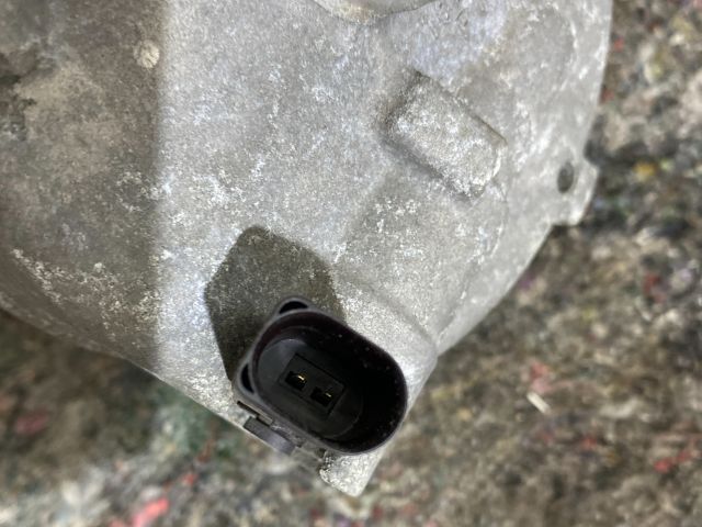 bontott SKODA SUPERB II Klímakompresszor