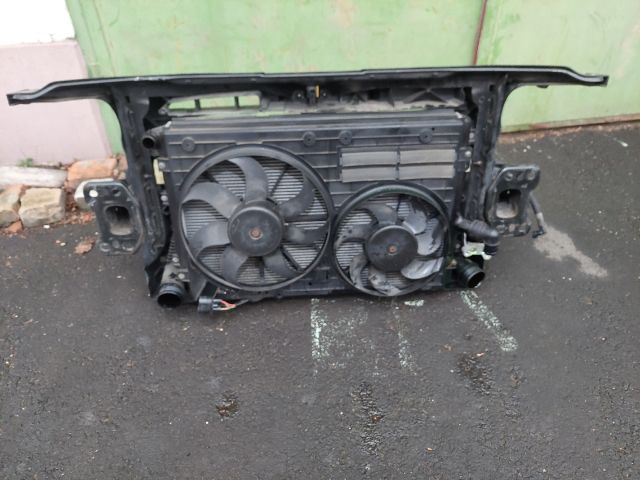 bontott SKODA SUPERB II Komplett Homlokfal (Részeivel)