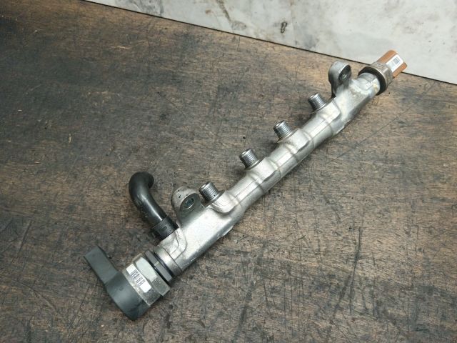 bontott SKODA SUPERB II Közösnyomócső