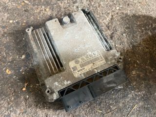 bontott SKODA SUPERB II Motorvezérlő