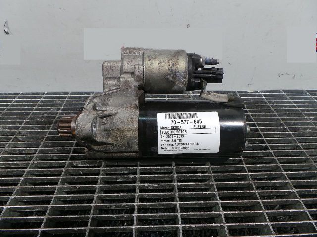 bontott SKODA SUPERB II Önindító