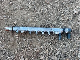 bontott SKODA SUPERB II Porlasztó Sor / Híd