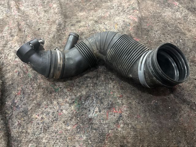 bontott SKODA SUPERB II Turbócső