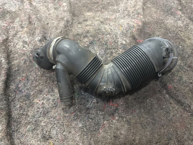 bontott SKODA SUPERB II Turbócső