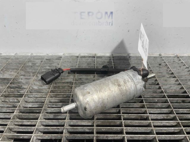 bontott SKODA SUPERB II Üzemanyag Szivattyú