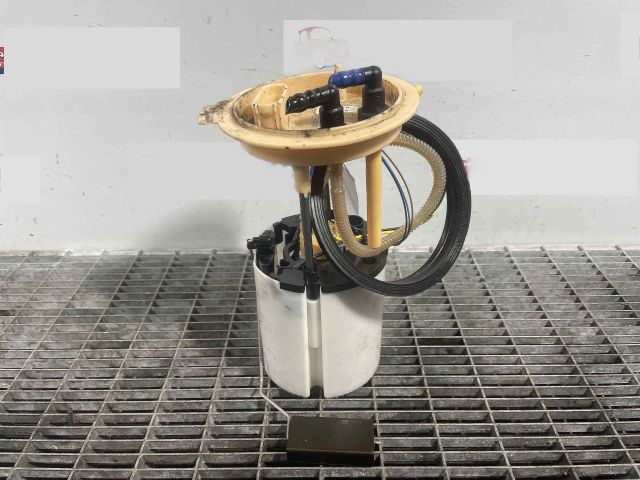 bontott SKODA SUPERB II Üzemanyag Szivattyú