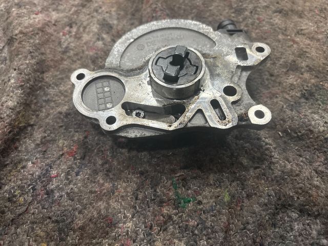 bontott SKODA SUPERB II Vákumpumpa