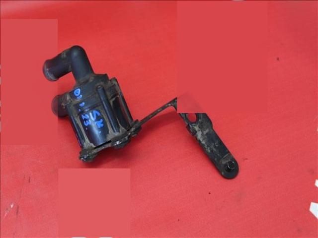 bontott SKODA SUPERB II Vízpumpa