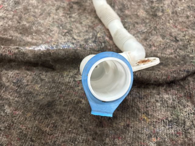 bontott SKODA SUPERB II Ablakmosó Tartály