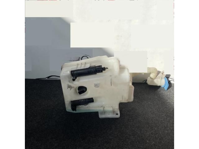 bontott SKODA SUPERB II Ablakmosó Tartály