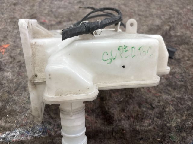 bontott SKODA SUPERB II Ablakmosó Tartály