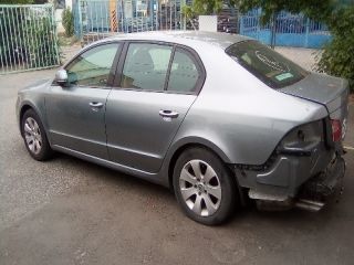 bontott SKODA SUPERB II Bal C Oszlop Burkolat