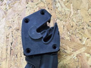 bontott SKODA SUPERB II Bal Csomagtérajtó Zárszerkezet