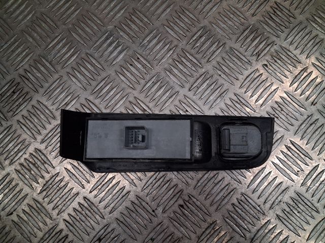 bontott SKODA SUPERB II Bal első Ablakemelő Kapcsoló