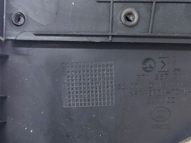 bontott SKODA SUPERB II Bal első Ajtó Kárpit