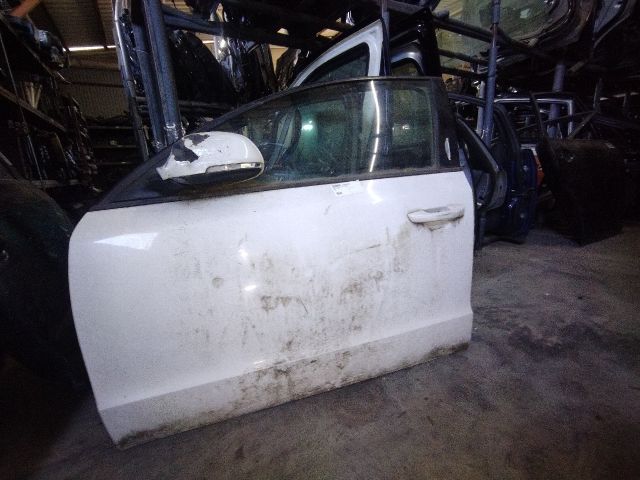 bontott SKODA SUPERB II Bal első Ajtó (Üres lemez)