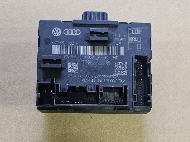 bontott SKODA SUPERB II Bal első Ajtó Vezérlőegység