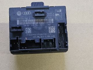 bontott SKODA SUPERB II Bal első Ajtó Vezérlőegység