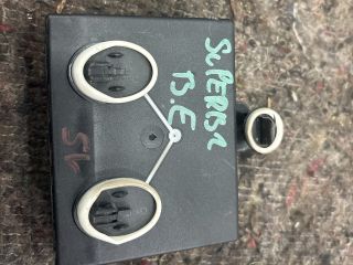 bontott SKODA SUPERB II Bal első Ajtó Vezérlőegység