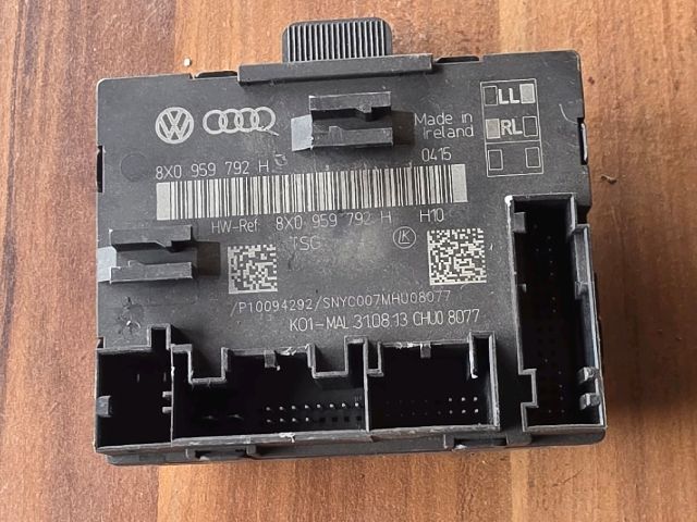 bontott SKODA SUPERB II Bal első Ajtó Vezérlőegység