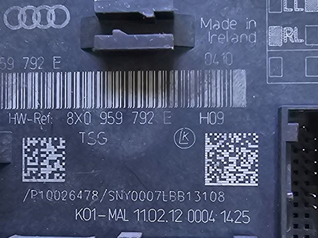 bontott SKODA SUPERB II Bal első Ajtó Vezérlőegység