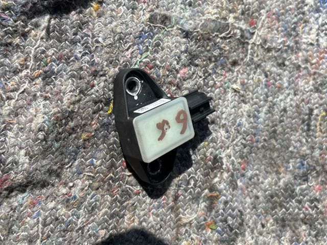 bontott SKODA SUPERB II Bal első Oldal Ütközés Érzékelő