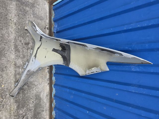 bontott SKODA SUPERB II Bal első Sárvédő